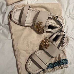 Tory Burch low heel size 9